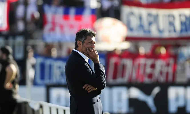 Nacional fue invitado por Barcelona a la Noche Amarilla