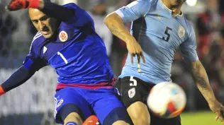 Carlos Sánchez fue otro destacado en Uruguay