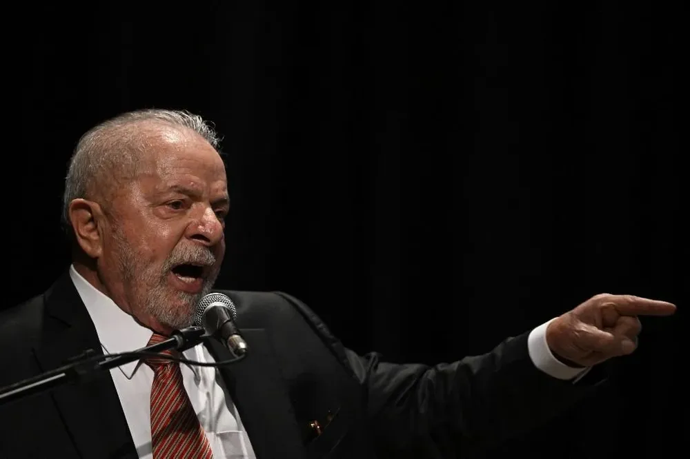 “No podemos jugar porque un día el pueblo pobre puede cansarse de ser pobre y resolver cambiar las cosas, arremetió Lula