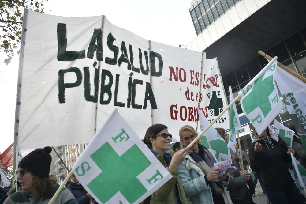 Movilización de la Federación de Funcionarios de Salud Pública en junio
