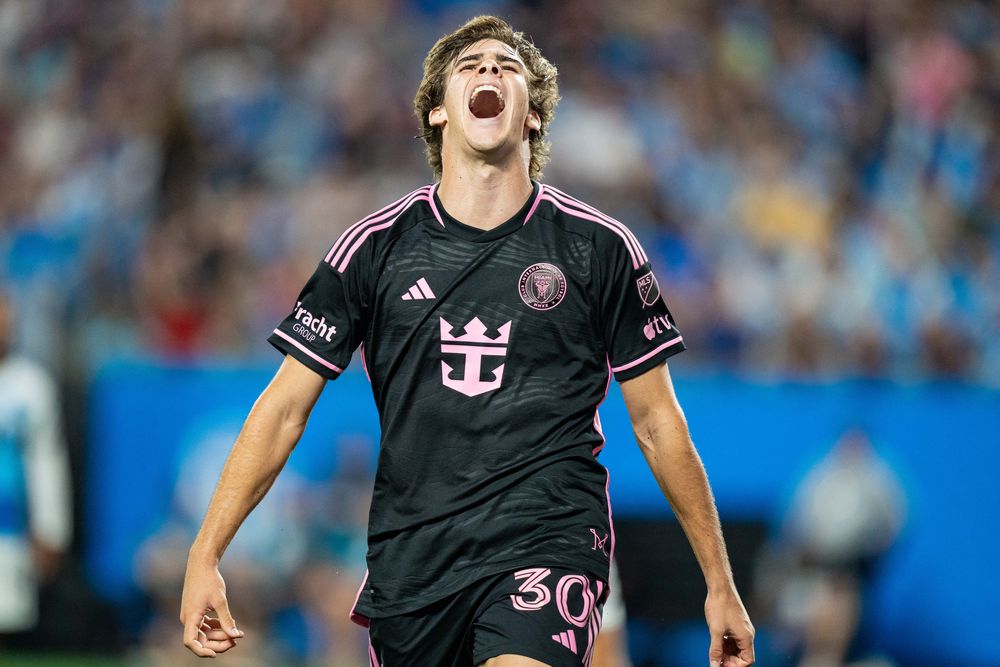 Benjamin Cremaschi celebra su gol