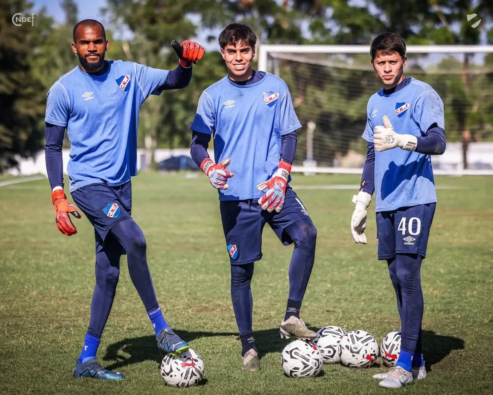 Luis Mejía, Facundo Machado y Diego Capdevila