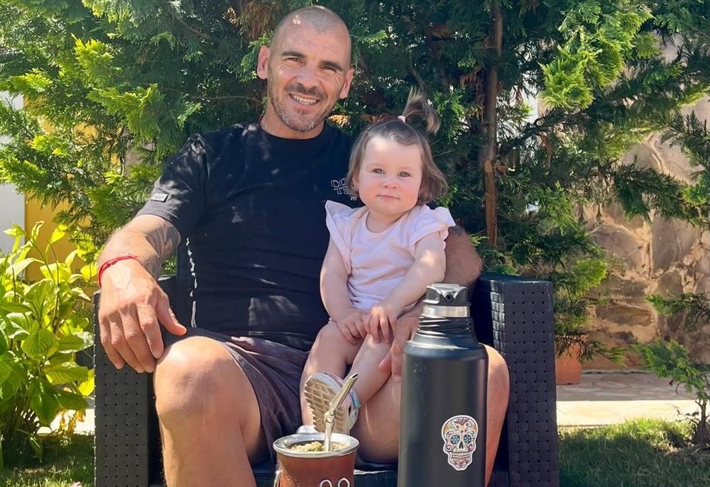 Damián Macaluso y su pequeña hija Vitta