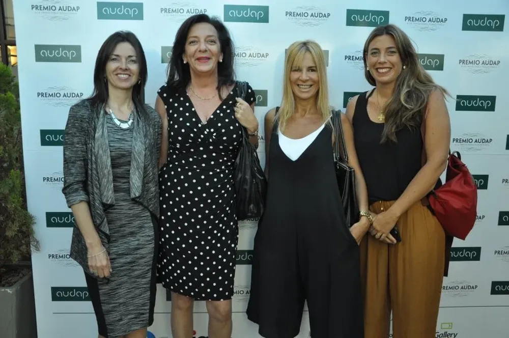Silvana Saavedra, Patricia Lussich, Virginia Miranda y María José Caponi