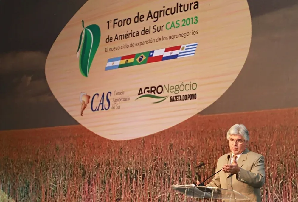 Ministro Aguerre resaltó la oportunidad que tiene la región para proveer de alimentos al mundo