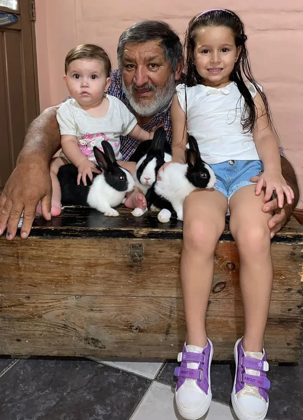 Renata, Hugo y María Eugenia.