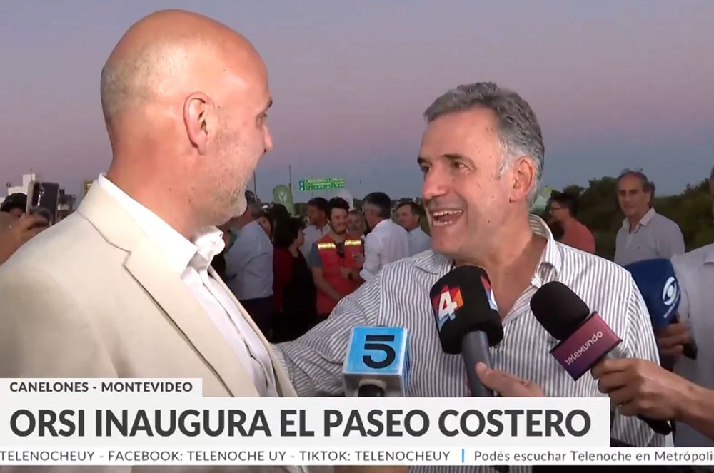 El intendente de Canelones, Francisco Legnani, y el presidente Yamandú Orsi