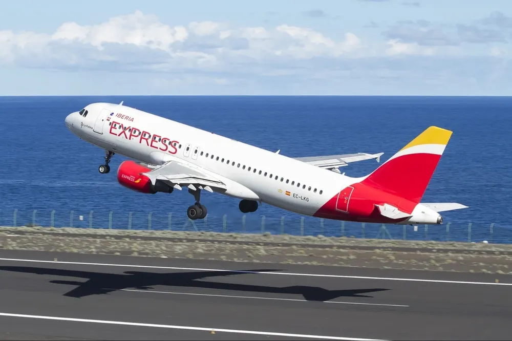 Iberia Express cierra 2023 con el récord de 7 millones de pasajeros.