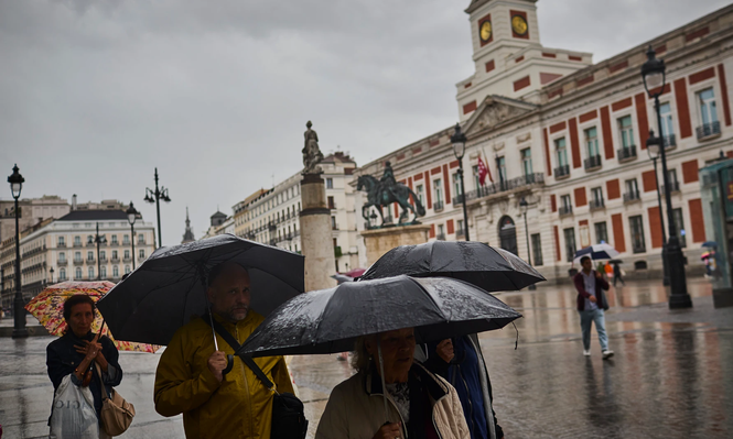 España sin sol: llega Nils y ya son trece las borrascas que dejan el enero más lluvioso y oscuro de los últimos 30 años