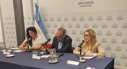 Violencia estatal durante la cuarentena: presentan un informe en el Congreso que revela la magnitud de las violaciones a los derechos humanos en Argentina