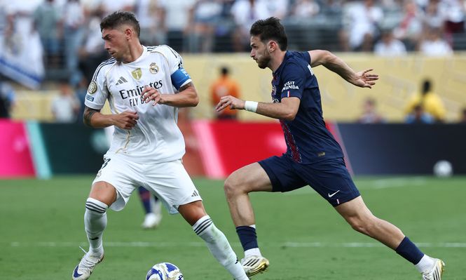 Federico Valverde y Khvicha Kvaratskhelia