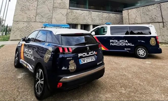 Móviles de la Policía Nacional.&nbsp;
