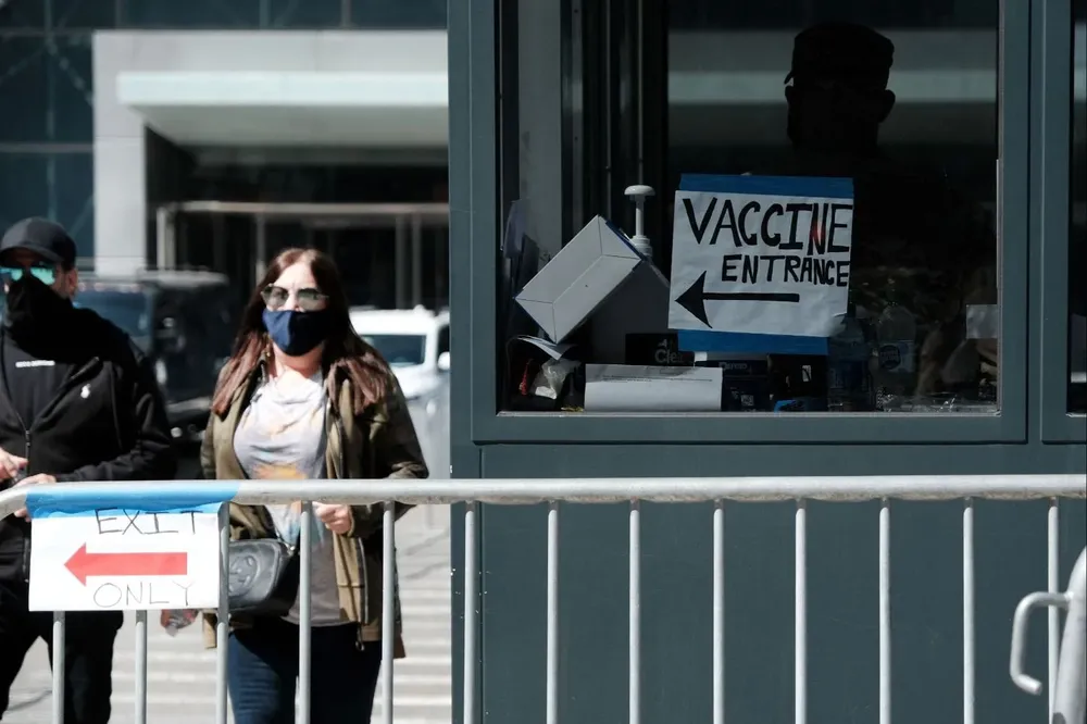 Vacunación anticovid-19 en Nueva York