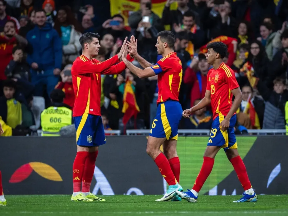 España nuevamente al frente.