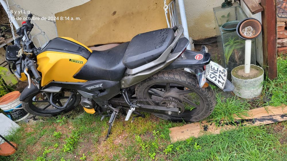 Encontraron vehículos robados en predio de pollería de Casabó