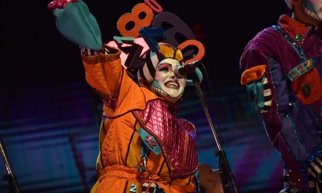 Integrante de la murga Metele que son Pasteles.