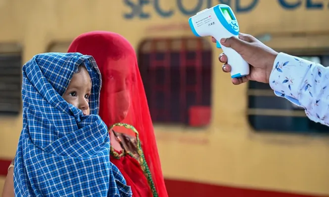 Contra todo pronóstico, Bombay resiste ante el coronavirus