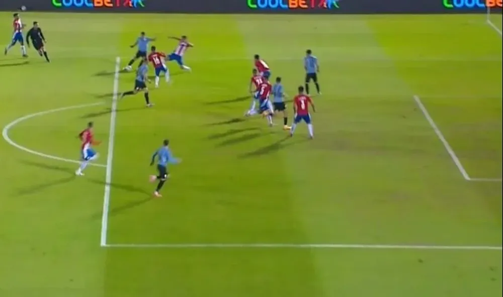 Viña fuera de juego: se quedará quieto el resto de la jugada