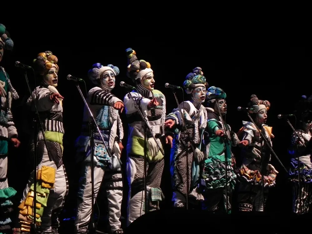 Metele que son Pasteles en el Teatro de Verano