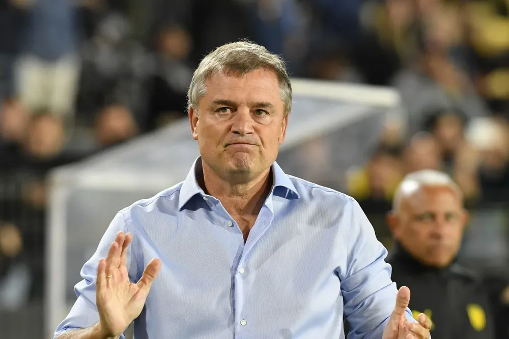 Aguirre quiere a un nuevo futbolista para Peñarol