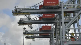 Terminal de contenedores en el puerto de Montevideo