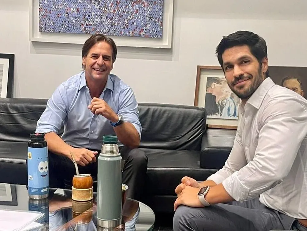 La imagen que compartió Ojeda de la reunión en Torre Ejecutiva