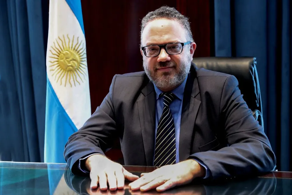 Matías Kulfas, ministro de Desarrollo de Argentina, defendió la decisión del banco central de su país