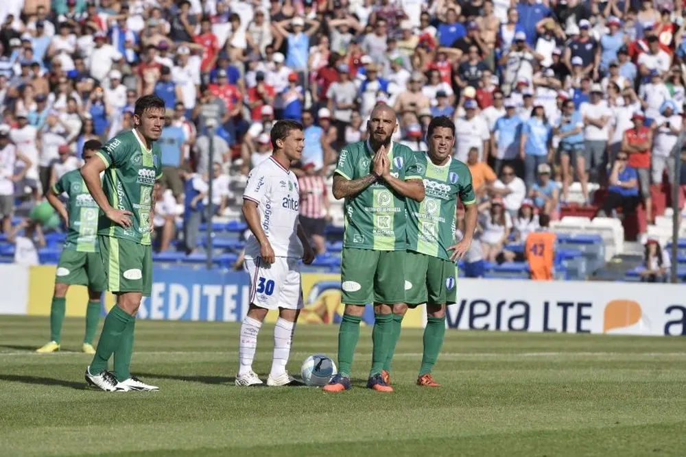 Damián Macaluso pretestó el penal