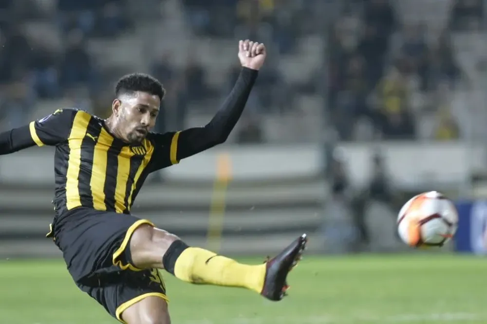 Gonzalo Freitas se va