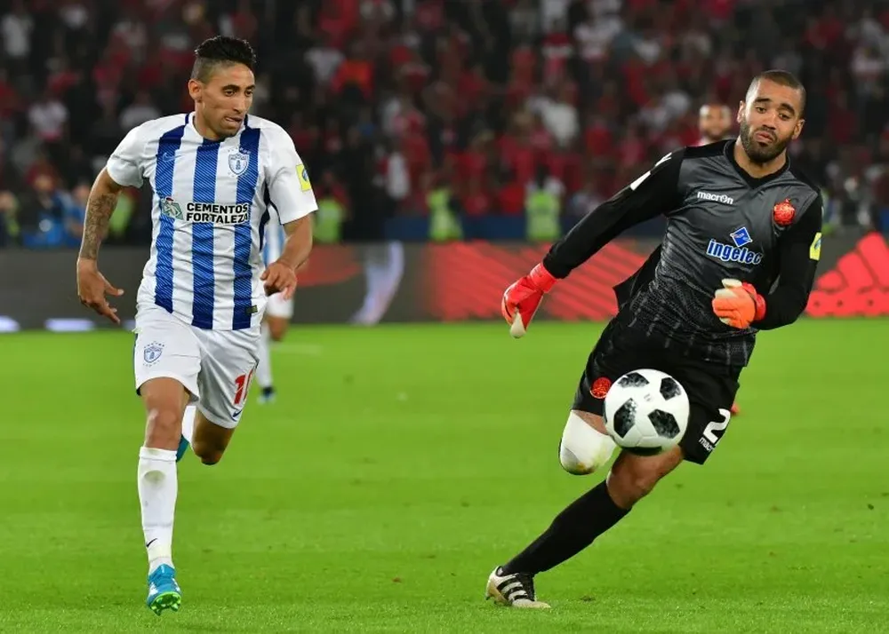 Jonathan Urretaviscaya, figura del partido