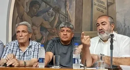El Gobierno convocó a la cúpula de la CGT a un encuentro en Casa Rosada para evitar otro paro