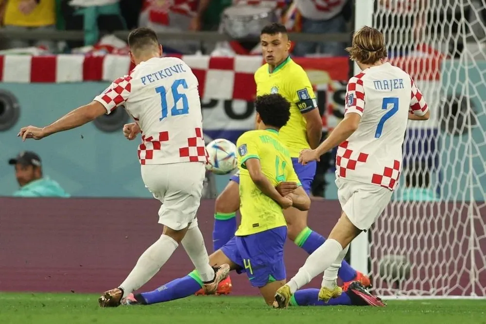 El gol de Croacia ante Brasil