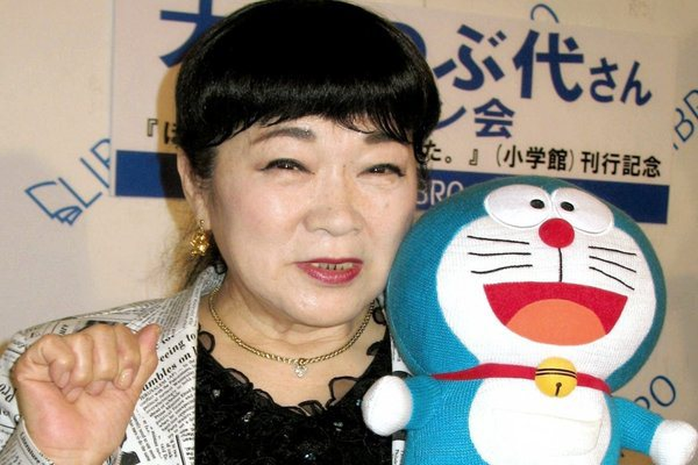 La actriz Nobuyo Oyama, la voz de Doraemon.