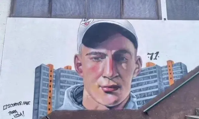 Mural de Ignacio Suárez en el complejo Euskal Erría, donde trabajaba