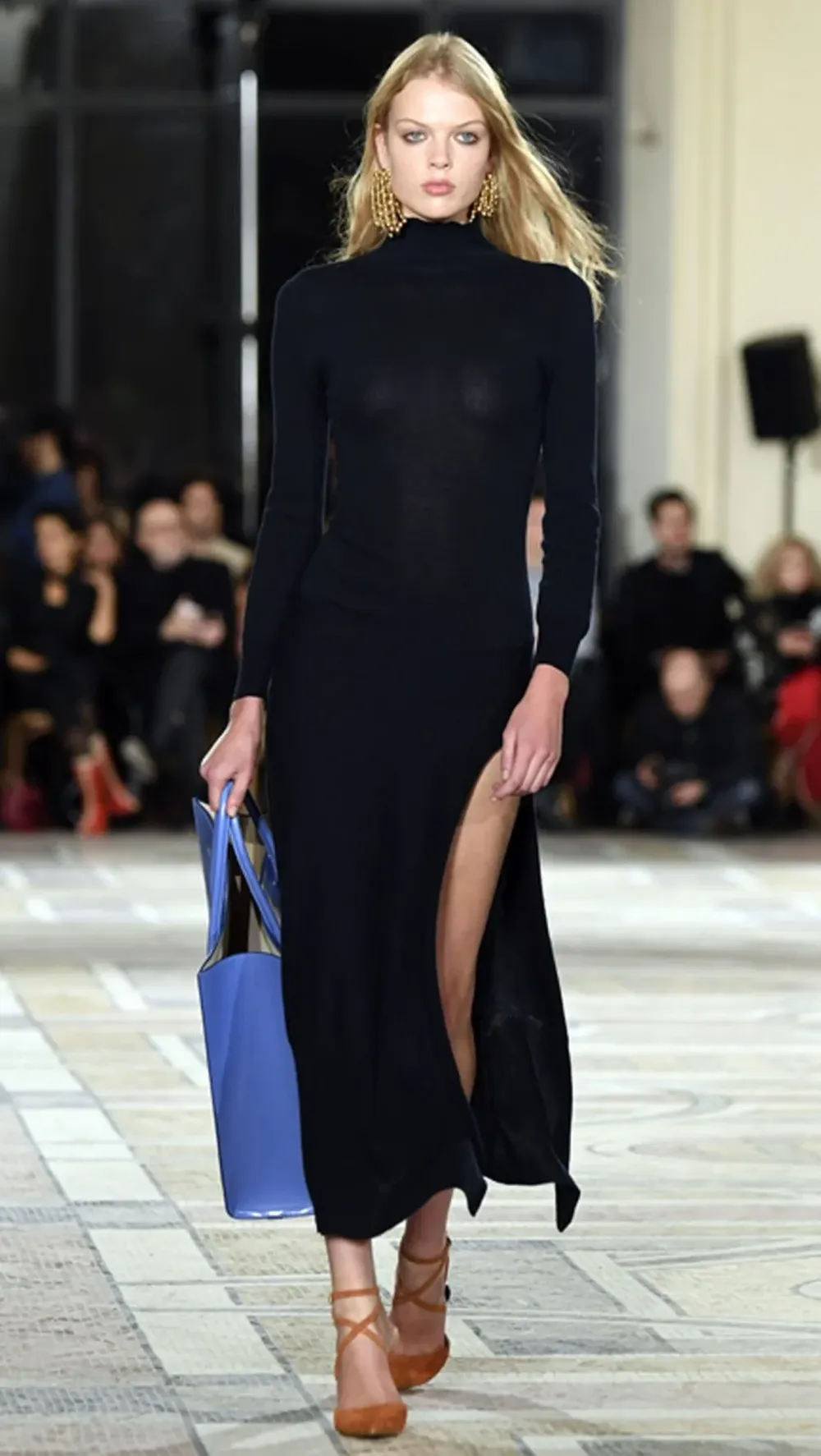 Colección de Jacquemus de laúltima semana de la moda de París