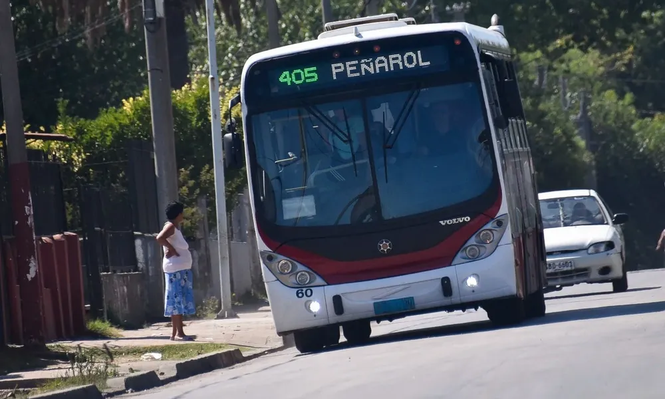 Subió con un boleto falso, se peleó con el guarda y le pegó una piña: Coetc hace paro por agresión