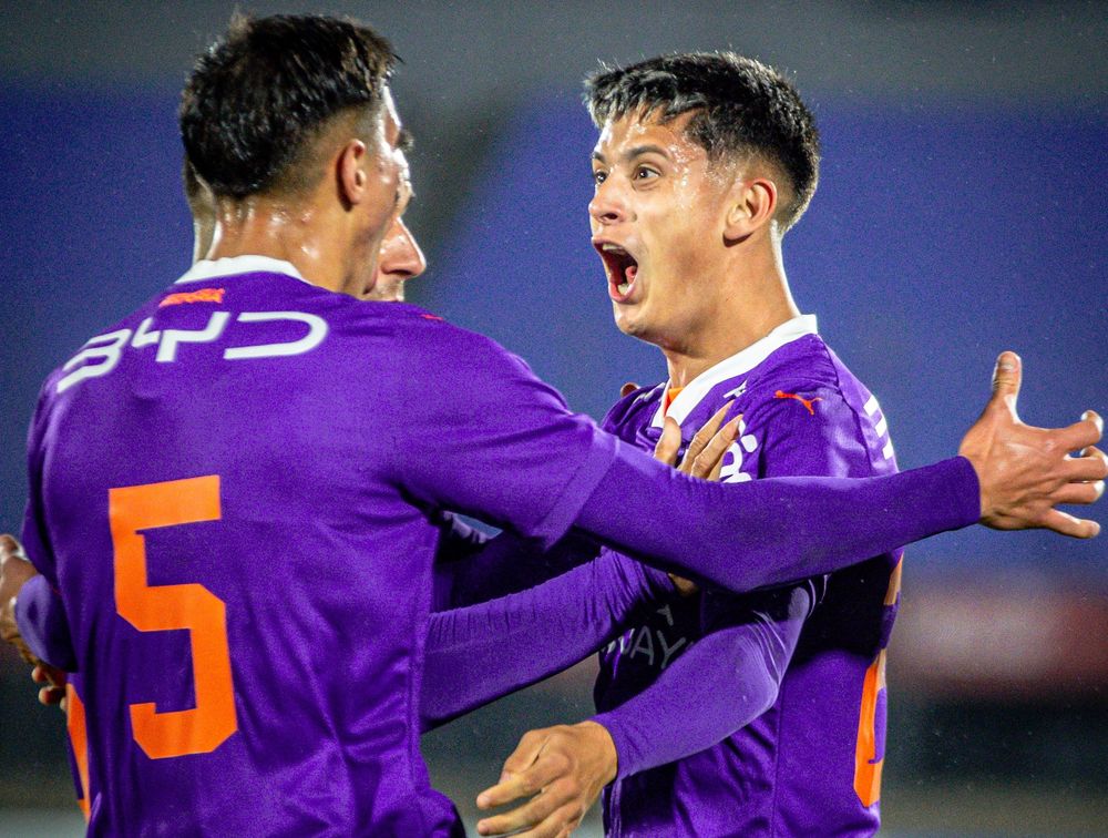 Nicolás Wunsch celebra su gol para Defensor Sporting ante Montevideo City Torque en la final de la Copa AUF Uruguay