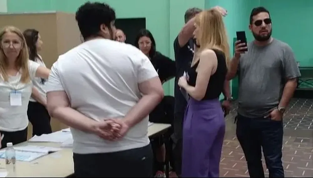 Discusiones por el voto de Lemoine