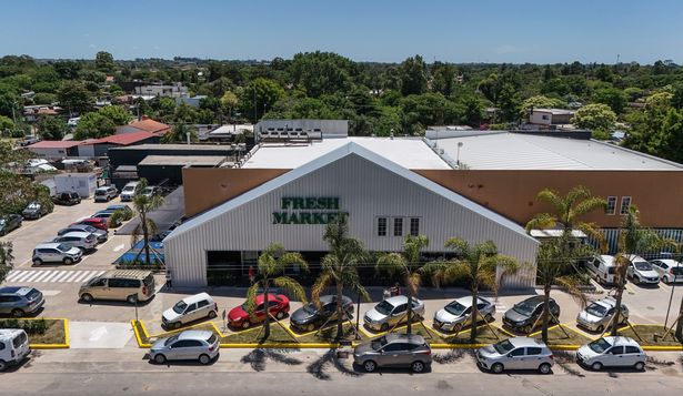 Fresh Market continúa transformando la experiencia de compra con la renovación de locales en Punta del Este y Costa de Oro