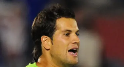 Sosa se aleja del arco aurinegro