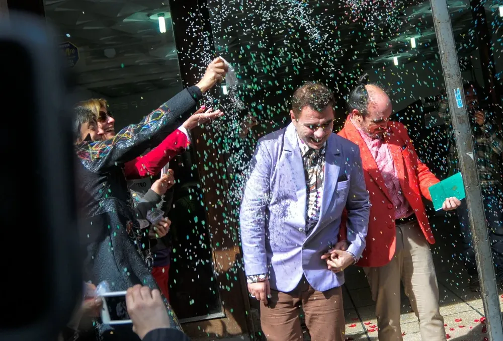 Las intendencias pasarán a casar a partir de 2022