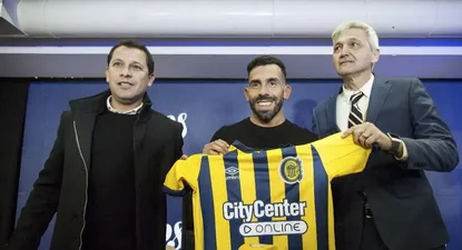 Carlos Tévez al asumir como DT de Rosario Central