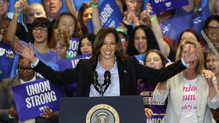 Kamala Harris en un encuentro con sindicatos en Pensilvania