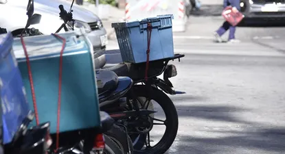 Pedidos Ya se lanza al rubro de los supermercados y se abre polémica por la regulación