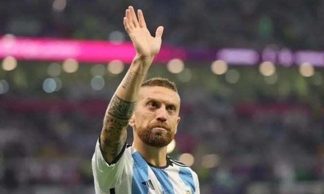 Hay cosas más importantes, dijo el Papu Gómez sobre la dura sanción que se le impuso por doping positivo.