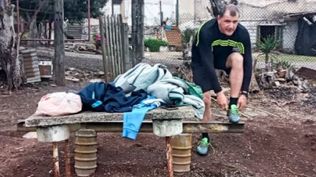 Nelson Olveira en la actualidad; fue parte importante de la historia de Peñarol