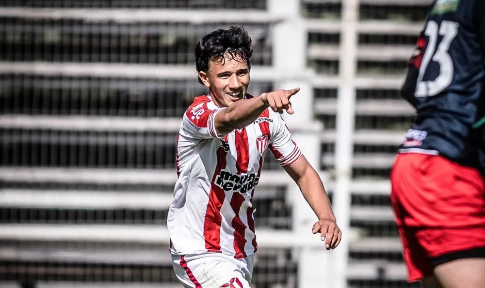 Agustín Vera, futbolista de River Plate y objetivo de Nacional