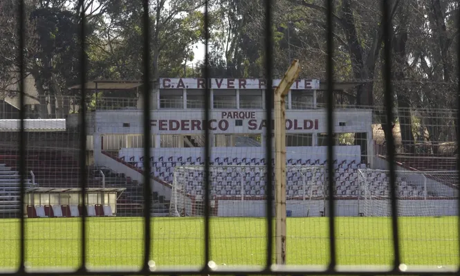 Paro en el fútbol uruguayo