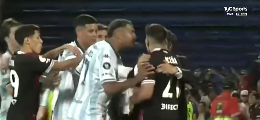 Rocky Balboa cuando escupió a Marcos Acuña