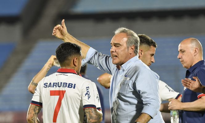 Mirá las fechas que la AUF maneja para las posibles finales entre Nacional y Peñarol por el Clausura y el Campeonato Uruguayo